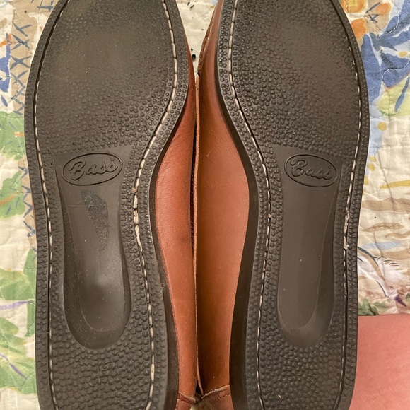 Women’s leather shoes Worn once. - Picture 2 of 4